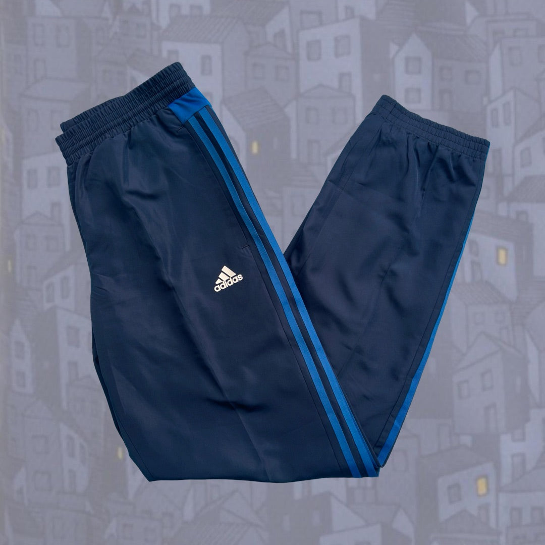 Adidas Trackpants - S