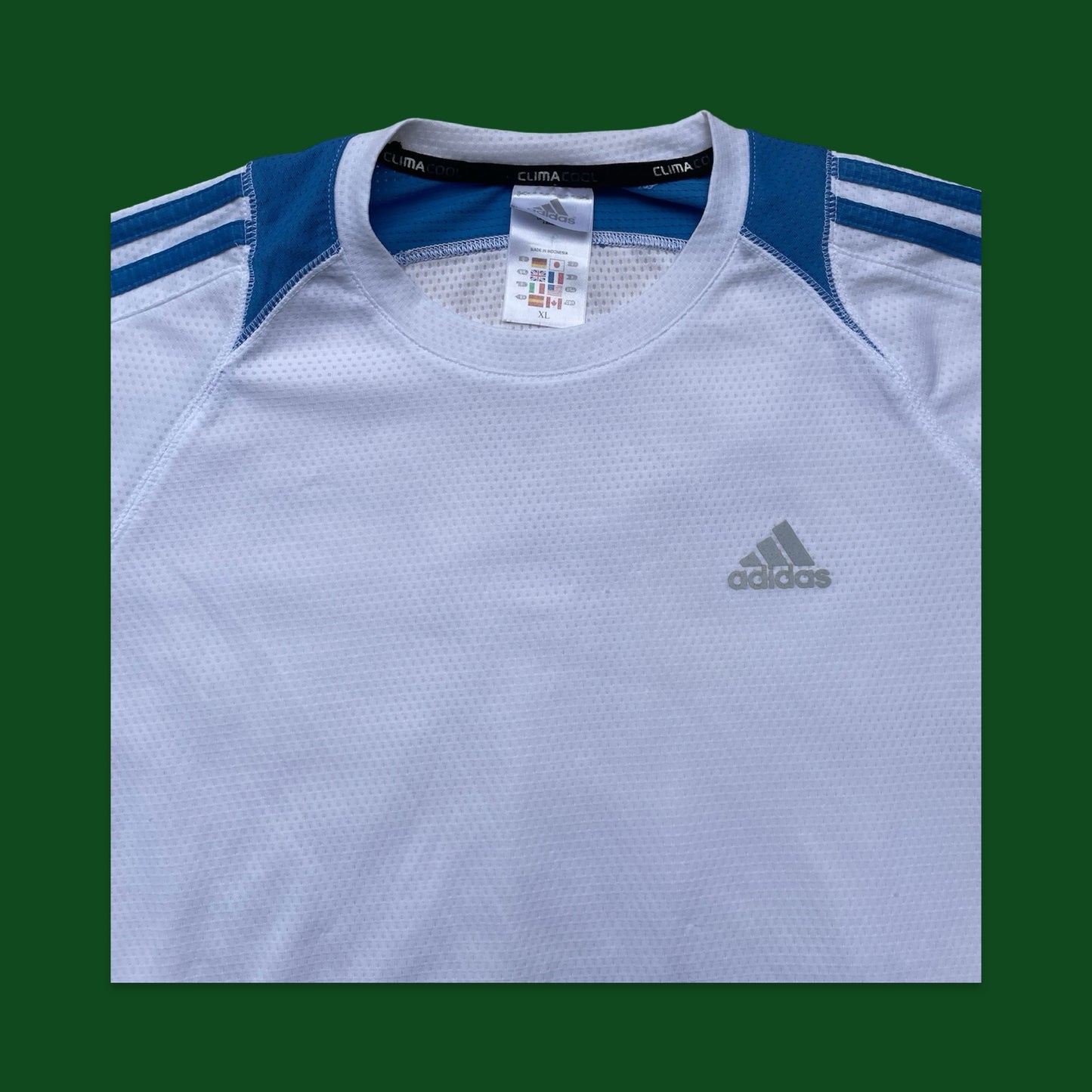 Adidas Retro Shirt - M/L